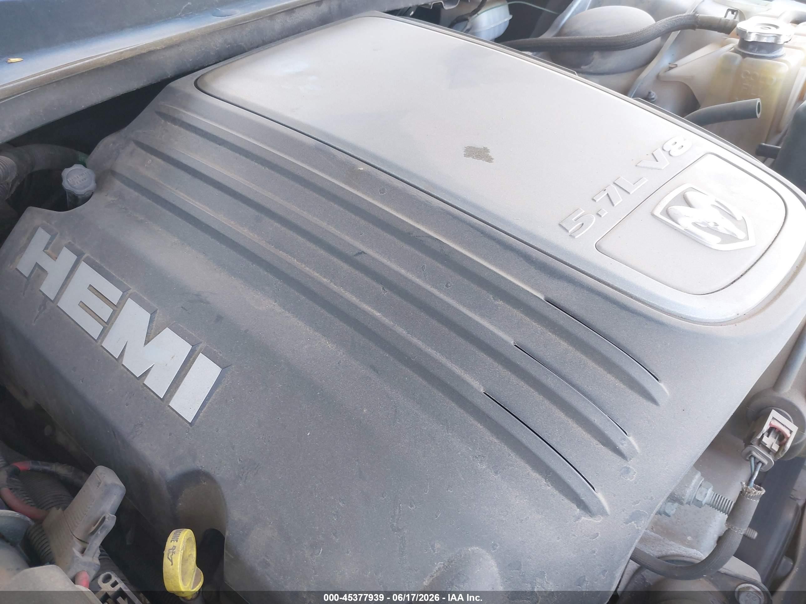 2006 Dodge Magnum Rt Silver vin: 2D8GZ57226H348185