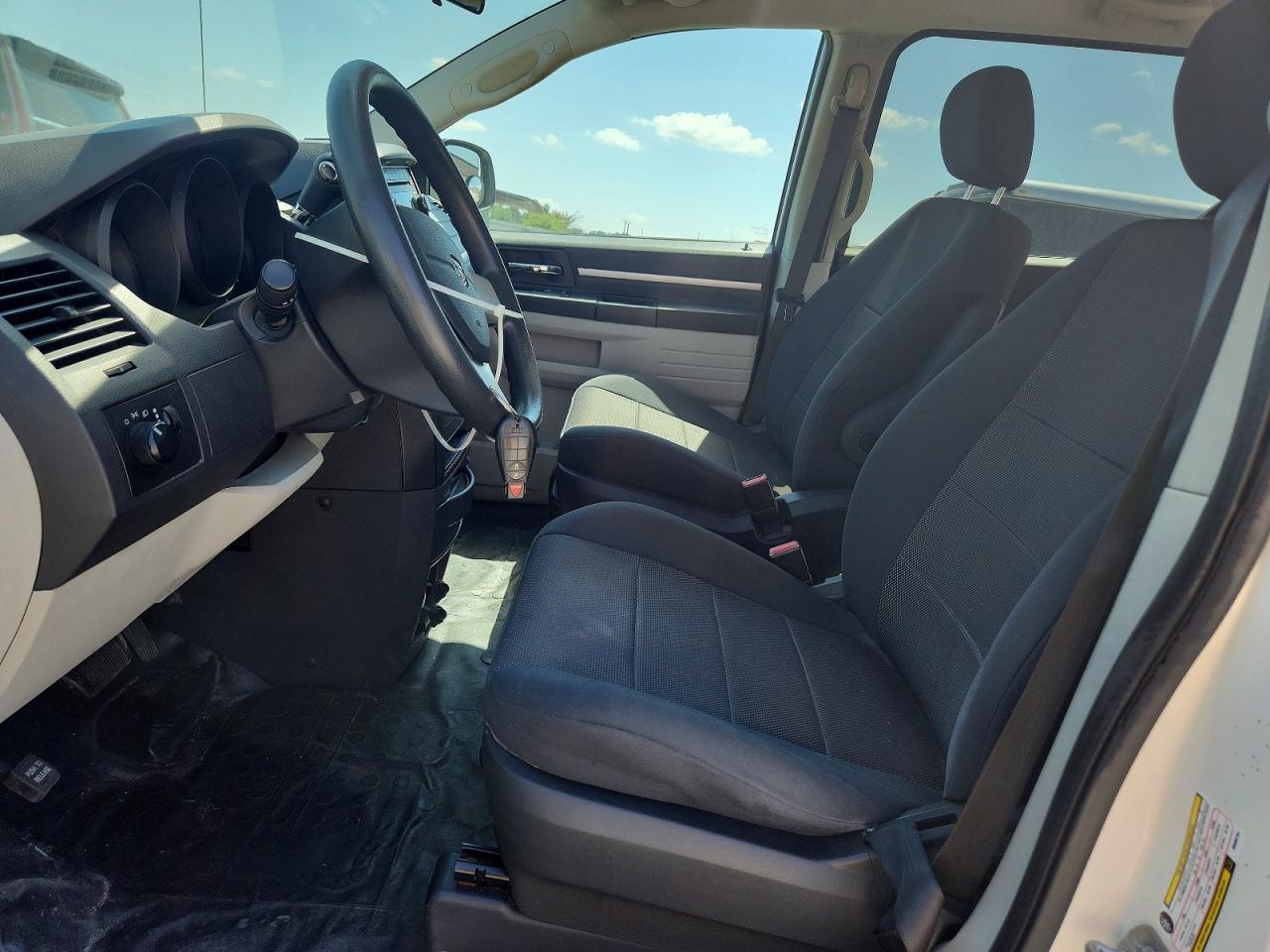 2009 Dodge Grand Caravan C/v White vin: 2D8HN11E99R698794