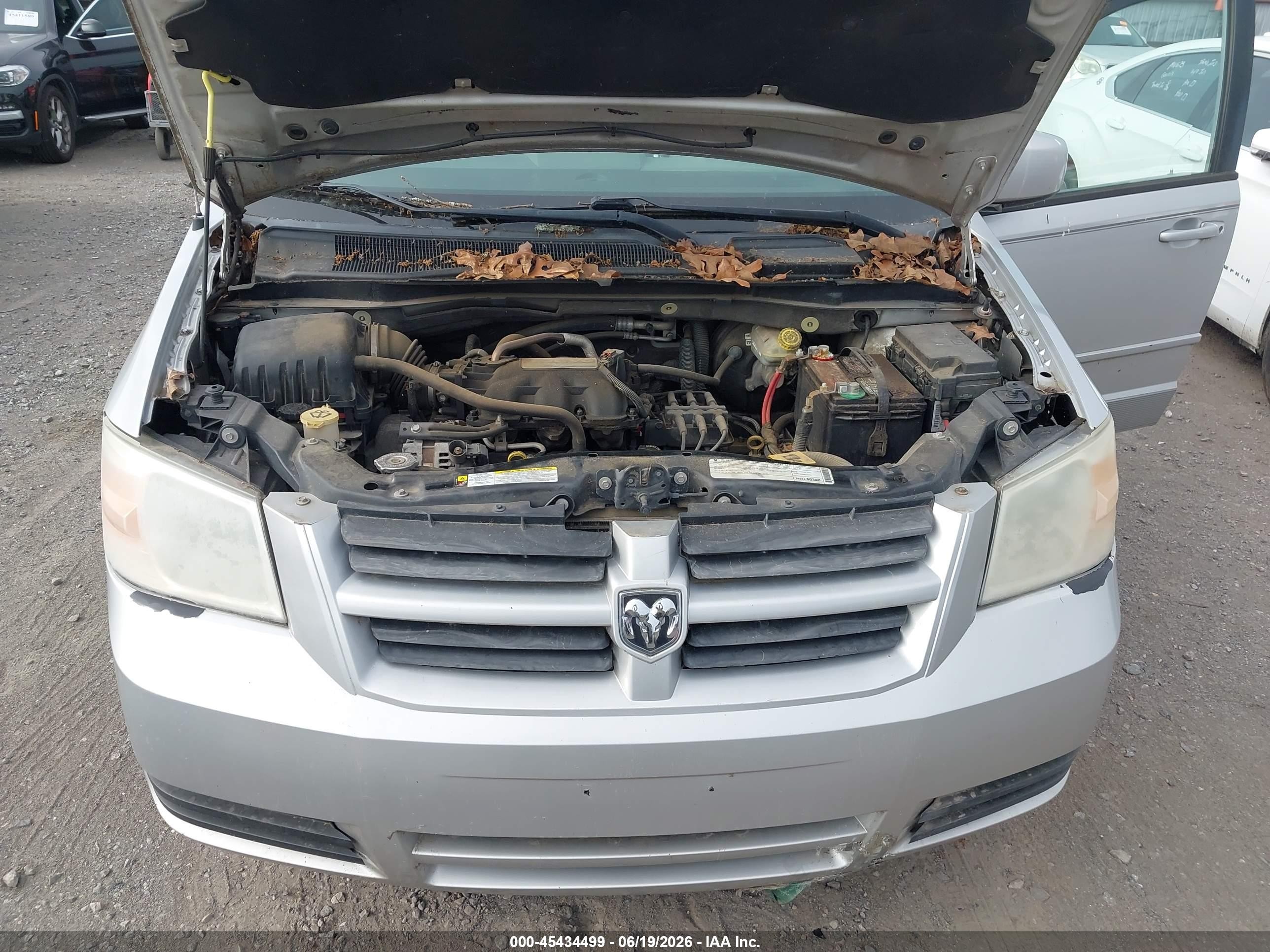 2009 Dodge Grand Caravan Se Silver vin: 2D8HN44E19R510900