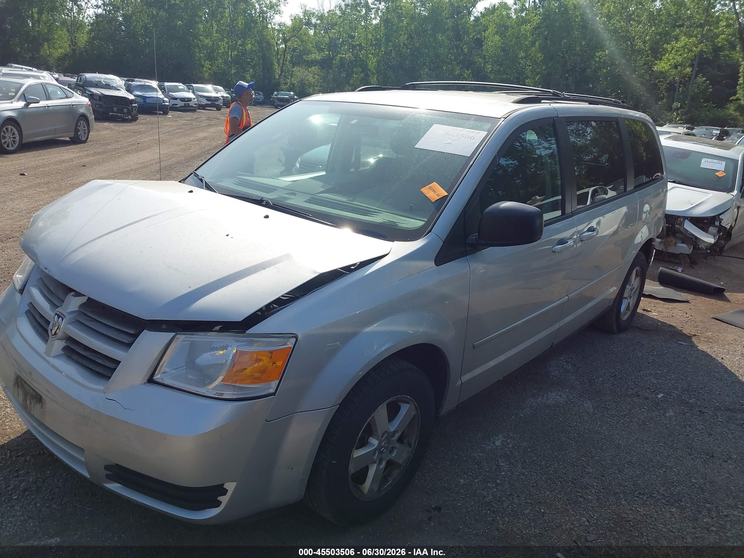 2009 Dodge Grand Caravan Se Silver vin: 2D8HN44E29R638515