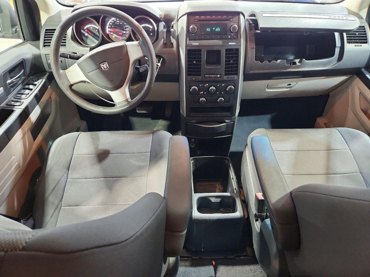 2009 Dodge Grand Caravan Se Silver vin: 2D8HN44E29R658750