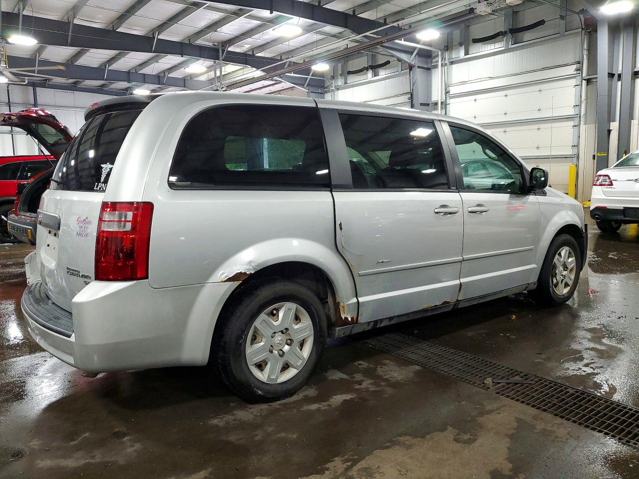2009 Dodge Grand Caravan Se Silver vin: 2D8HN44E39R585405
