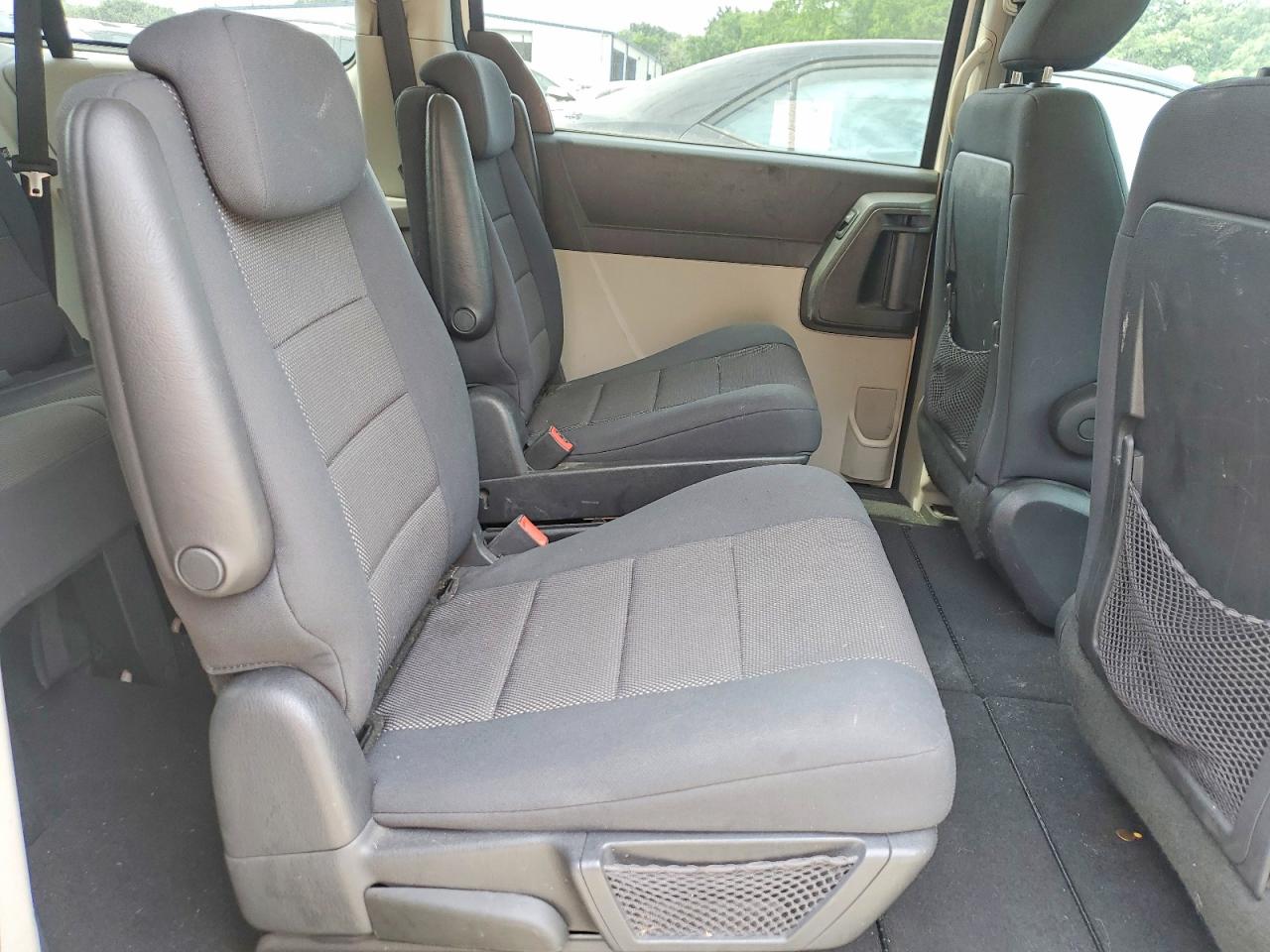2009 Dodge Grand Caravan Se White vin: 2D8HN44E39R693264