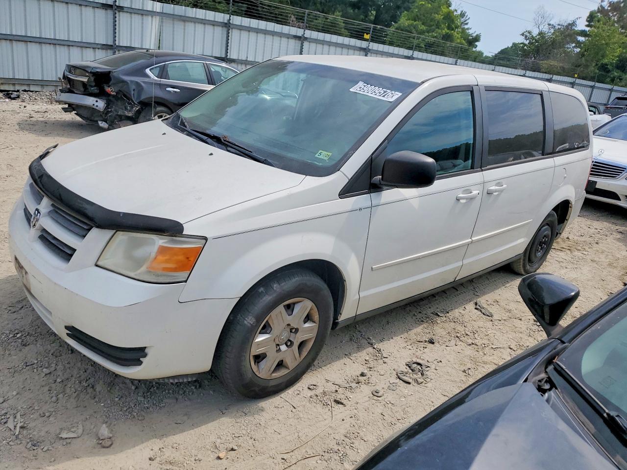 2009 Dodge Grand Caravan Se White vin: 2D8HN44E39R693264