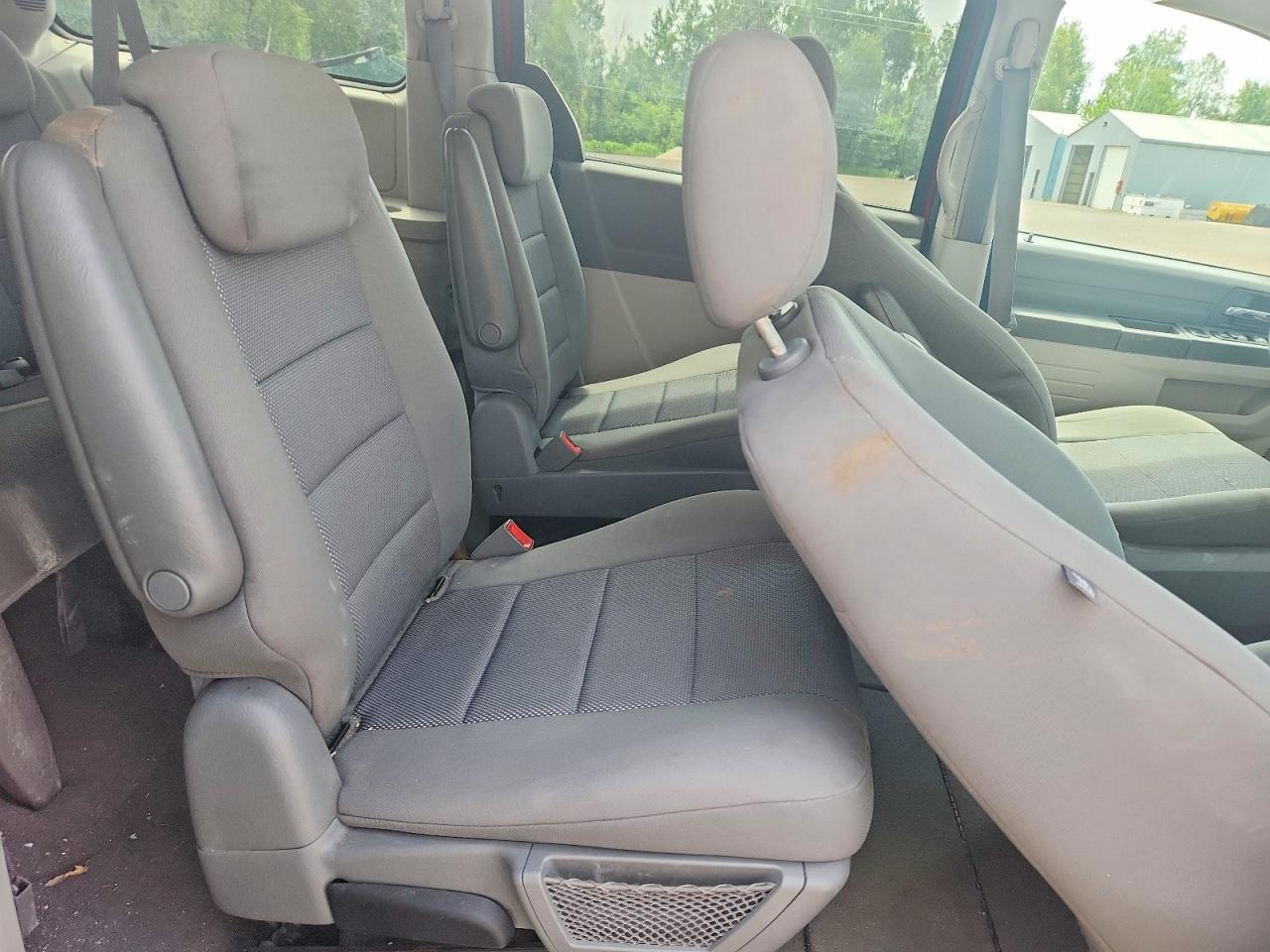 2009 Dodge Grand Caravan Se Red vin: 2D8HN44E49R551036