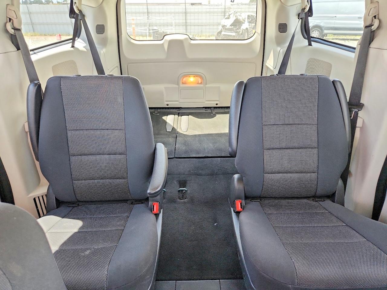2009 Dodge Grand Caravan Se Green vin: 2D8HN44E59R644969