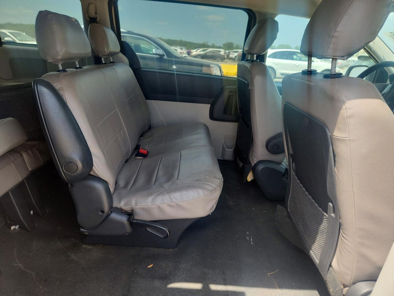 2009 Dodge Grand Caravan Le Gold vin: 2D8HN44E59R645104