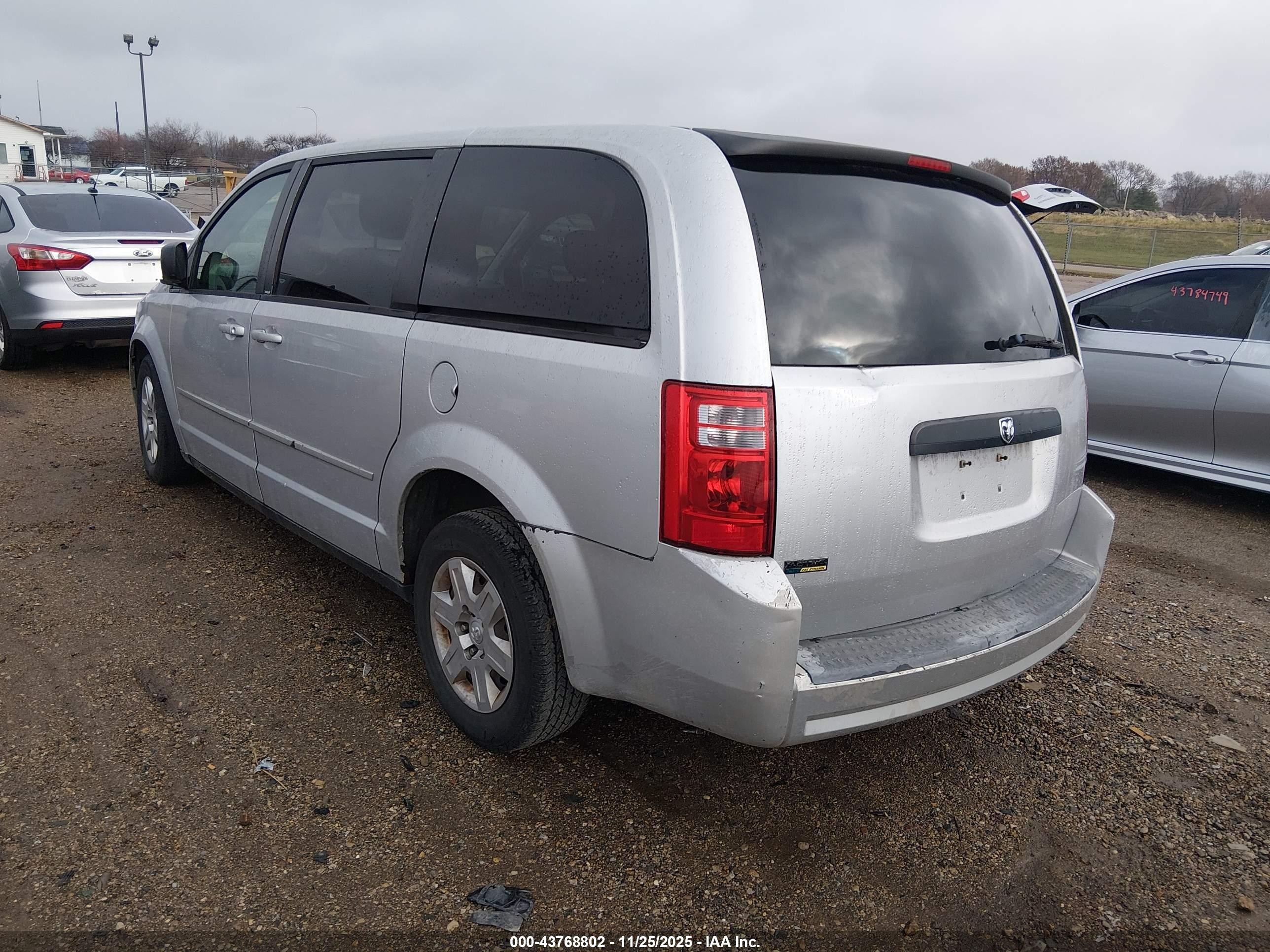 2009 Dodge Grand Caravan Se Silver vin: 2D8HN44E59R683447