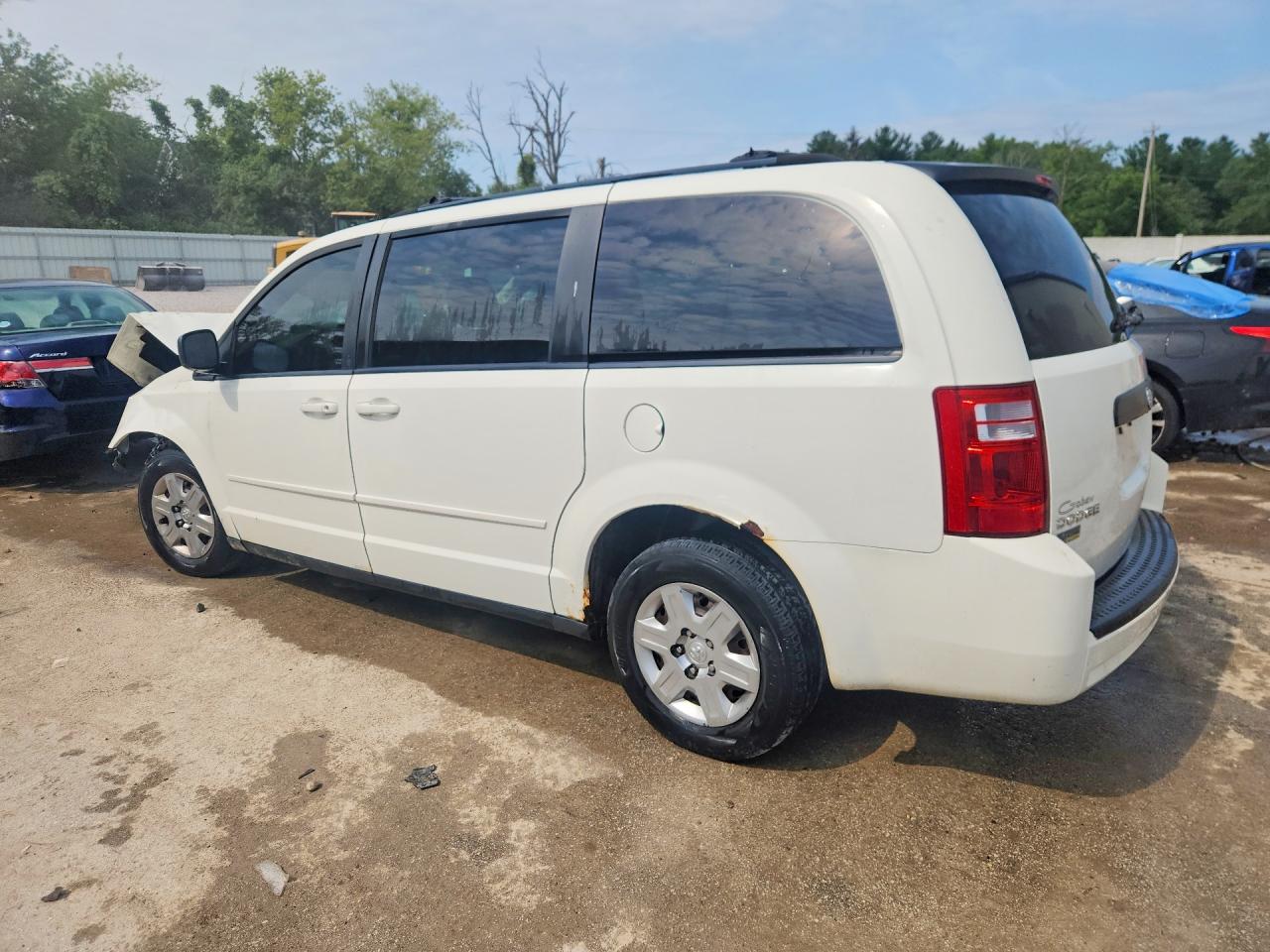 2009 Dodge Grand Caravan Se Белый vin: 2D8HN44E79R623637
