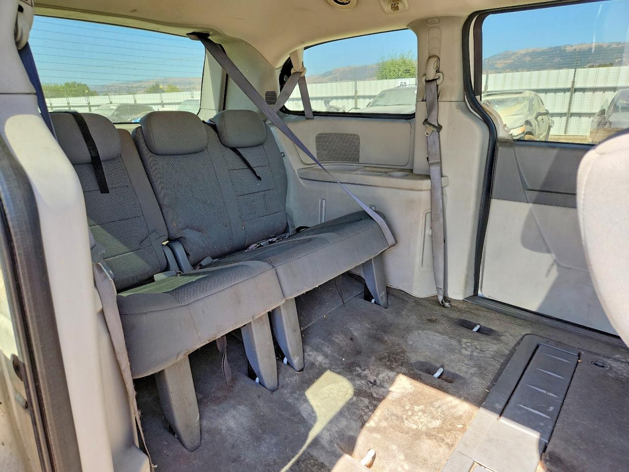 2009 Dodge Grand Caravan Se White vin: 2D8HN44E89R666433