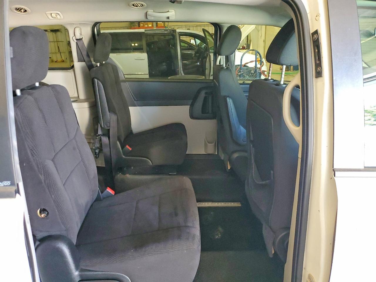 2009 Dodge Grand Caravan Se White vin: 2D8HN44E99R542025