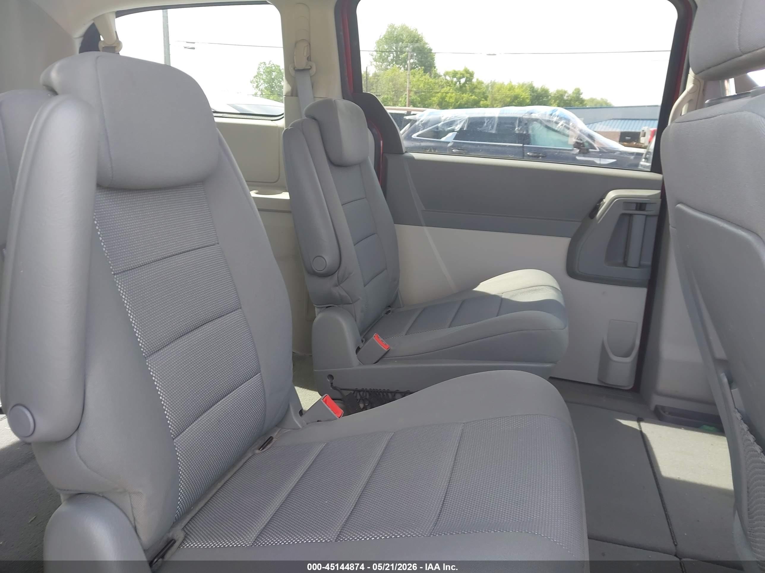 2009 Dodge Grand Caravan Se Red vin: 2D8HN44E99R616477