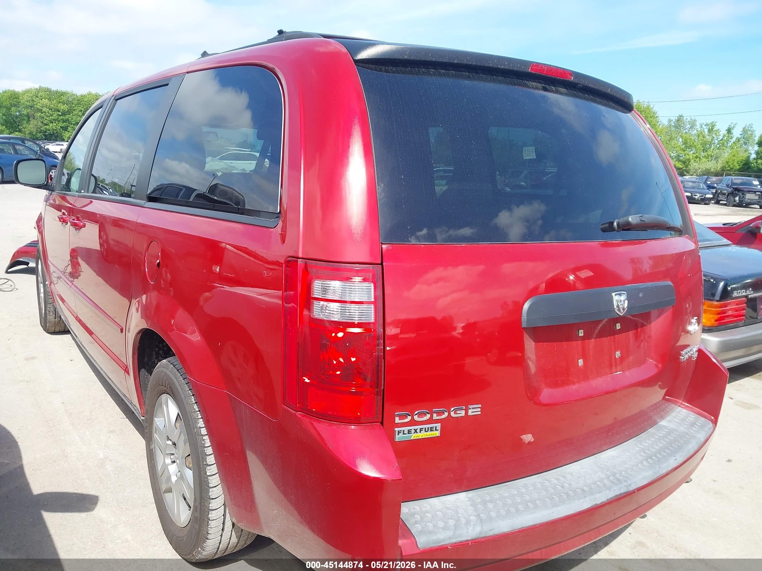 2009 Dodge Grand Caravan Se Red vin: 2D8HN44E99R616477