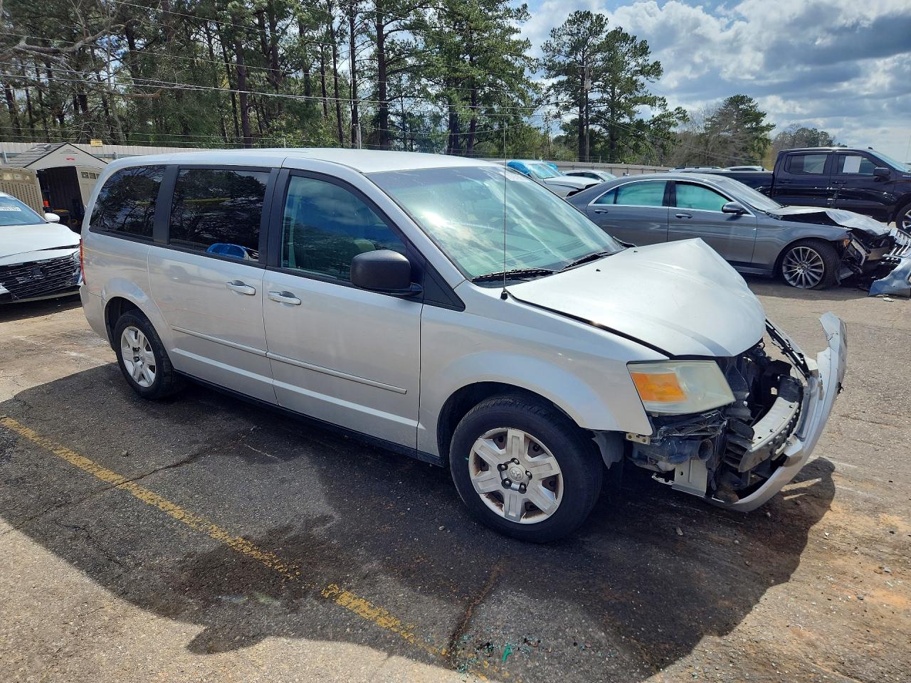 2009 Dodge Grand Caravan Se Silver vin: 2D8HN44E99R623655