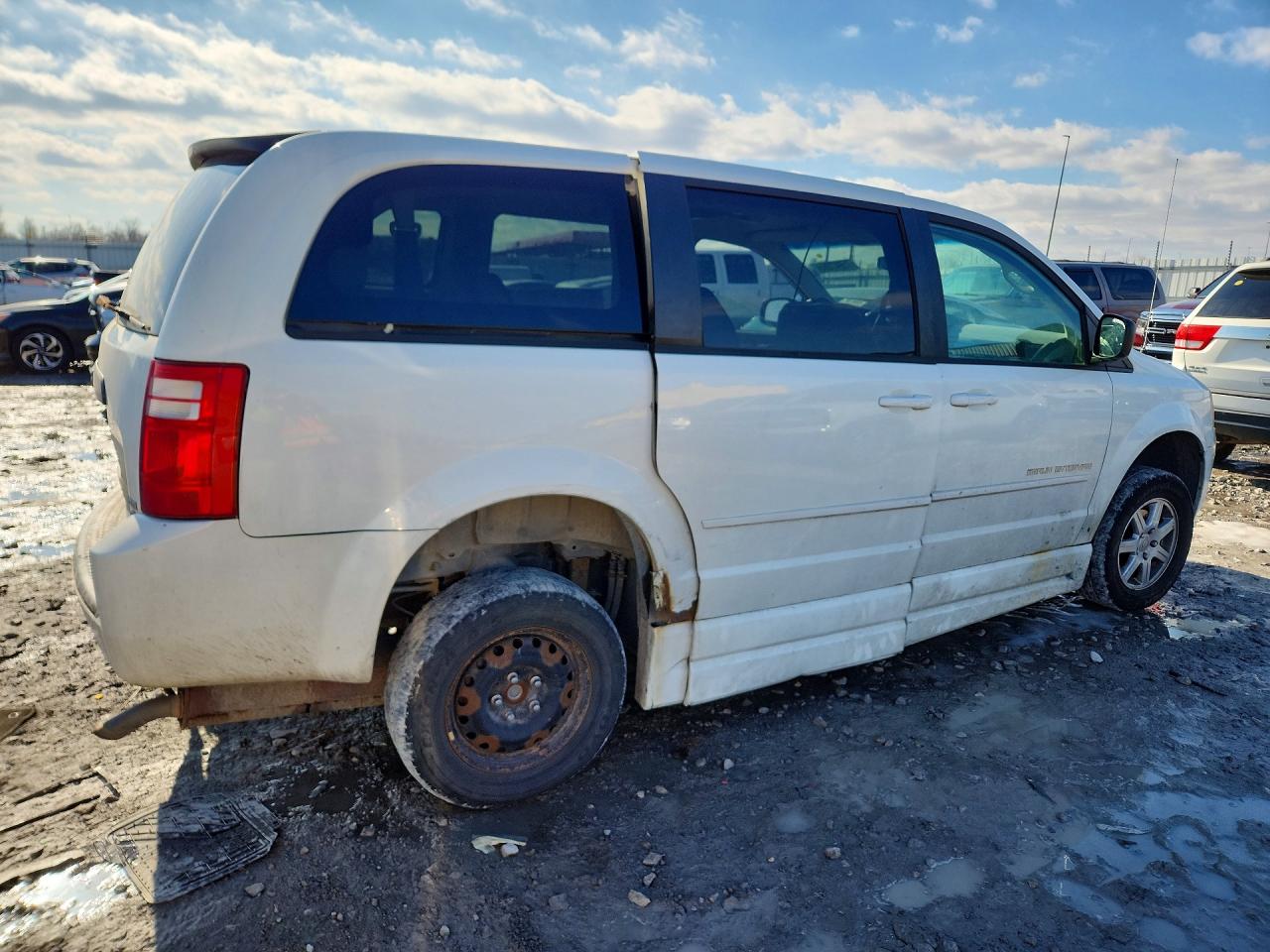2009 Dodge Grand Caravan Se White vin: 2D8HN44E99R681586
