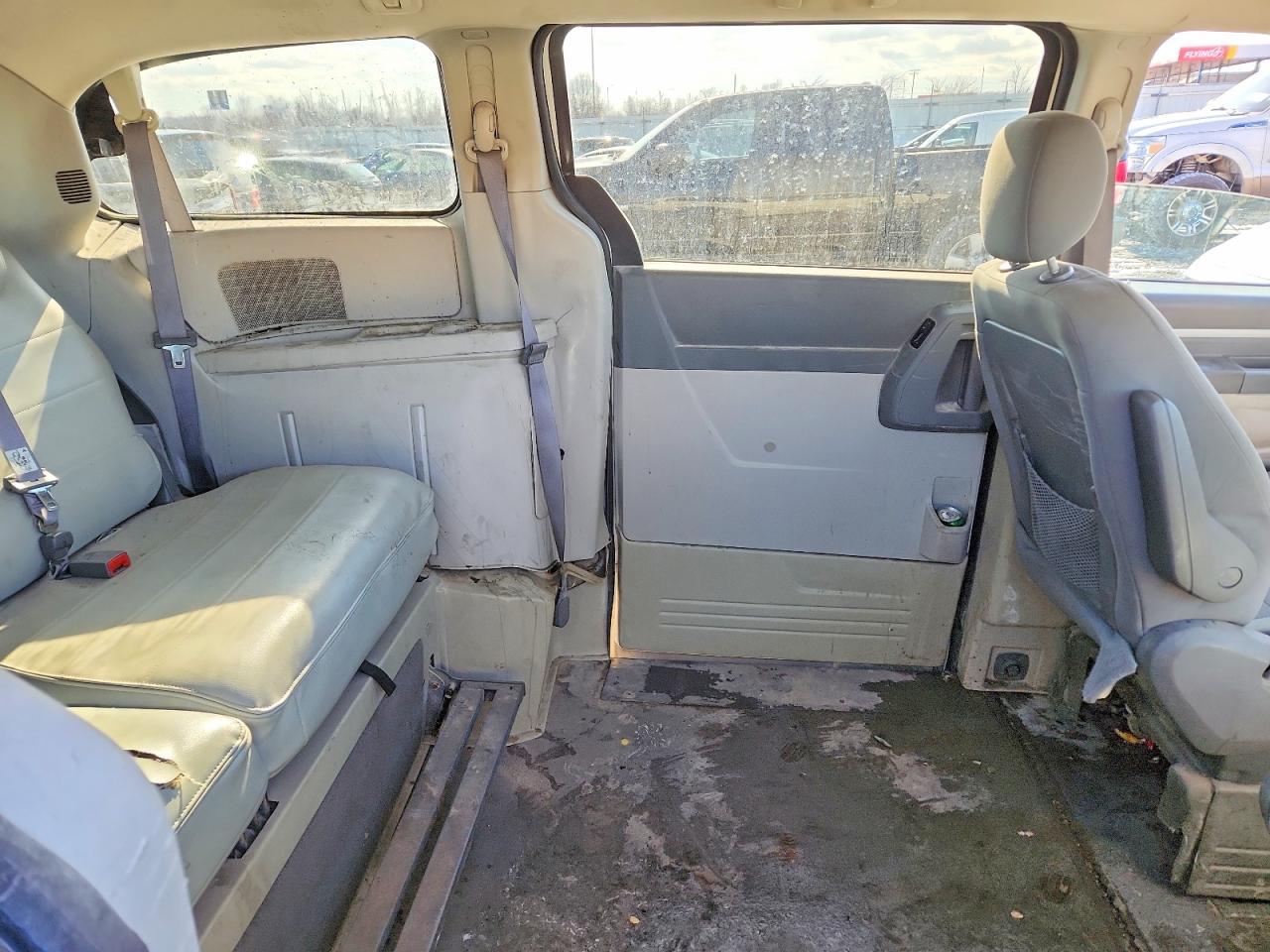 2009 Dodge Grand Caravan Se White vin: 2D8HN44E99R681586
