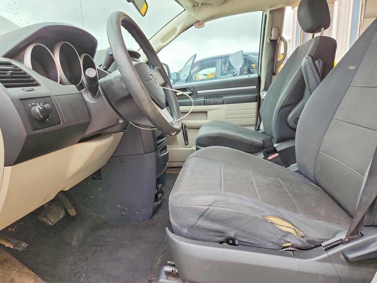 2009 Dodge Grand Caravan Se Tan vin: 2D8HN44E99R682074