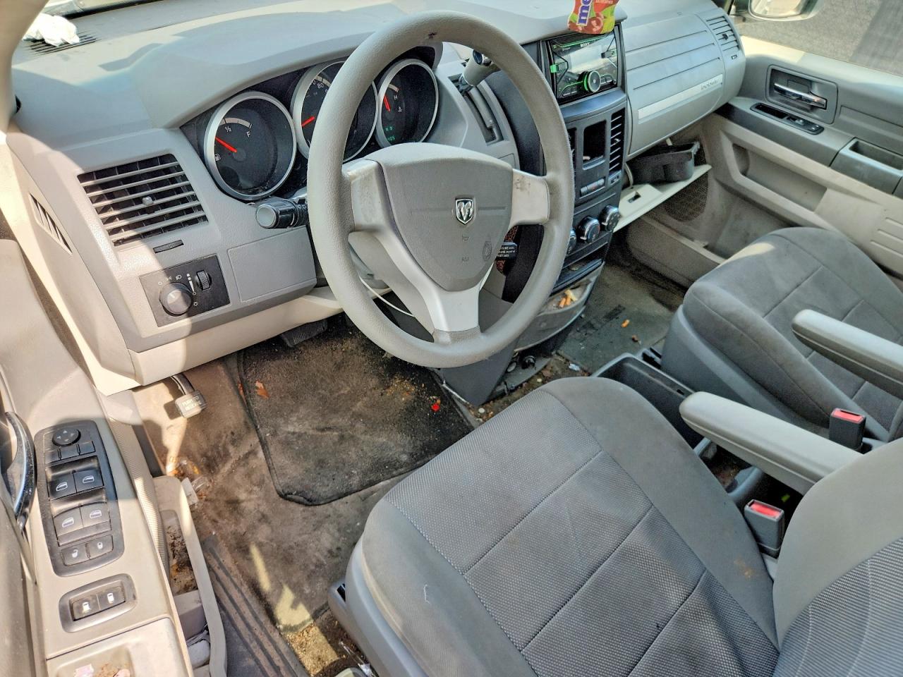2009 Dodge Gr Caravan White vin: 2D8HN44EX9R576300