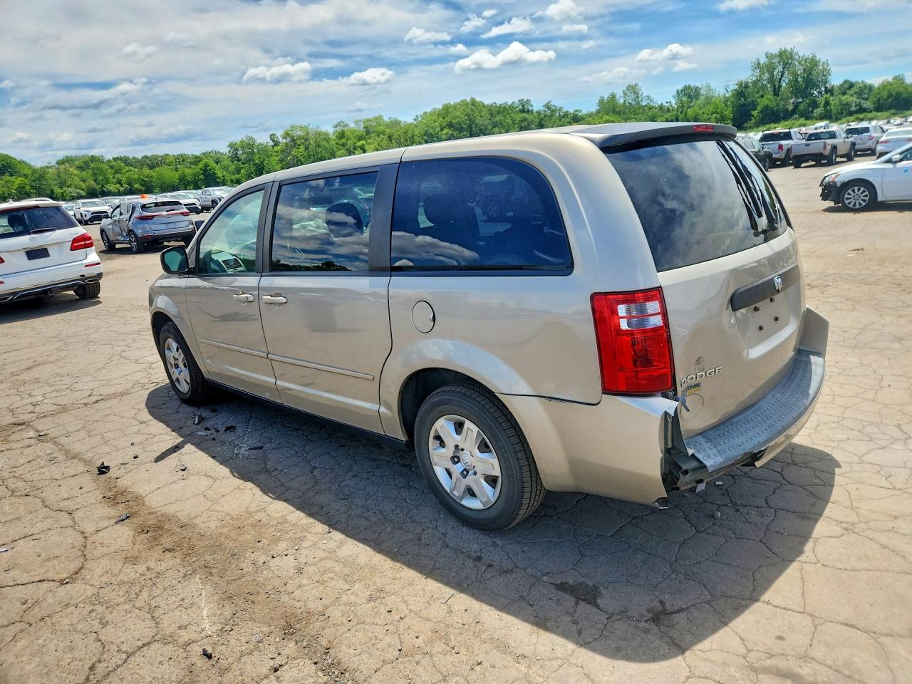 2009 Dodge Grand Caravan Se Cream vin: 2D8HN44EX9R600613