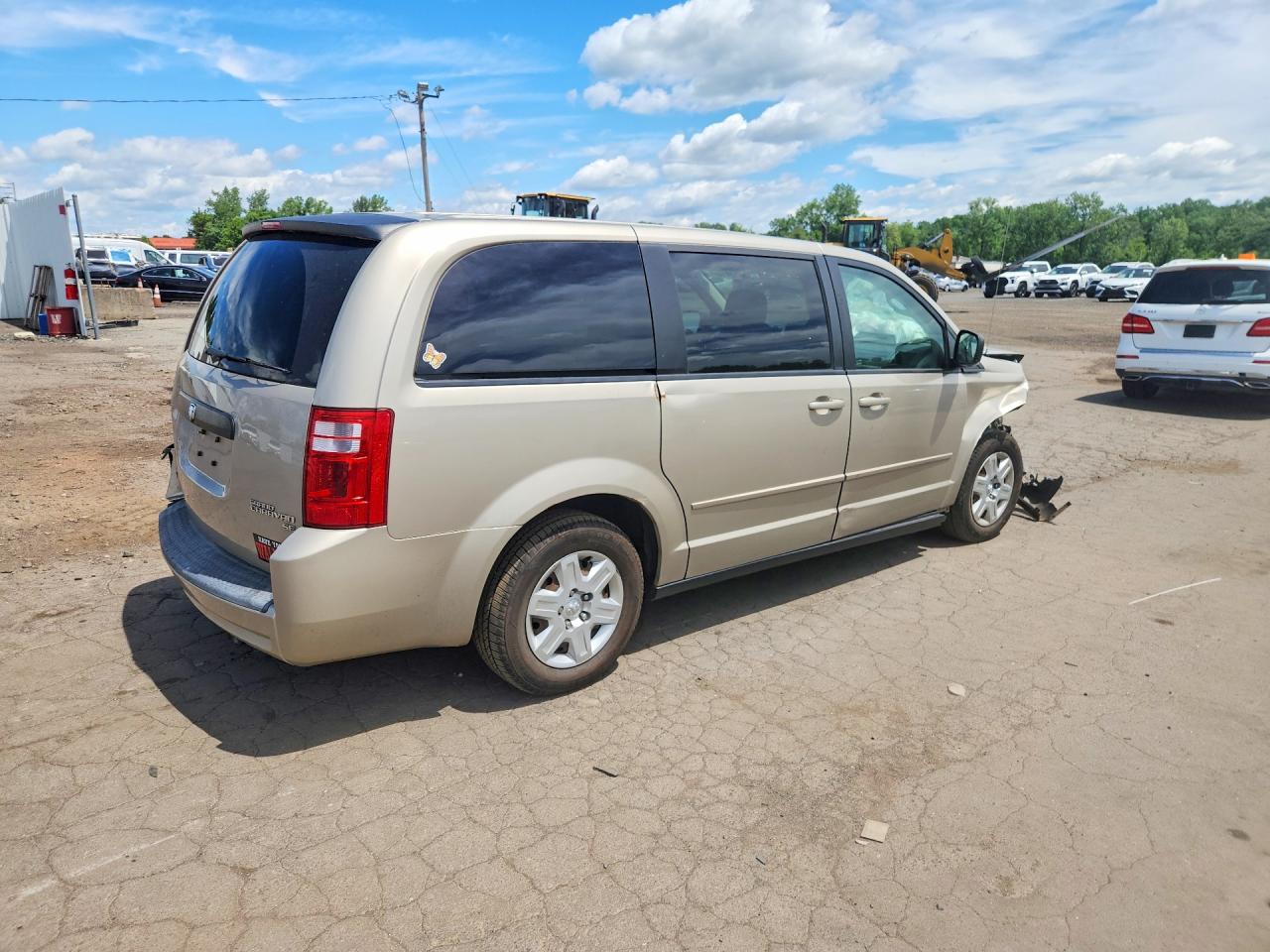 2009 Dodge Grand Caravan Se Cream vin: 2D8HN44EX9R600613