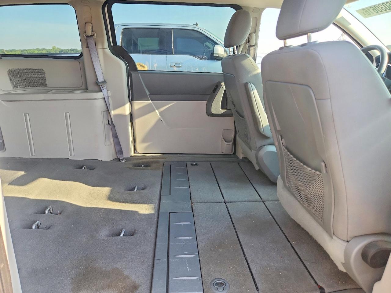 2009 Dodge Grand Caravan Se Silver vin: 2D8HN44EX9R628296