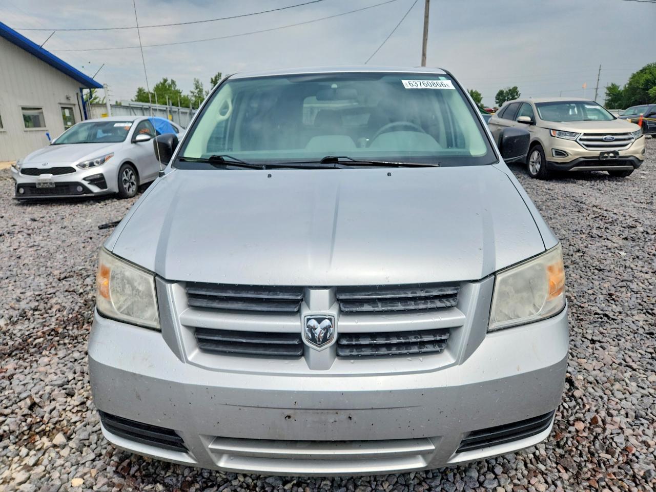 2008 Dodge Grand Caravan Se Серебряный vin: 2D8HN44H08R120153