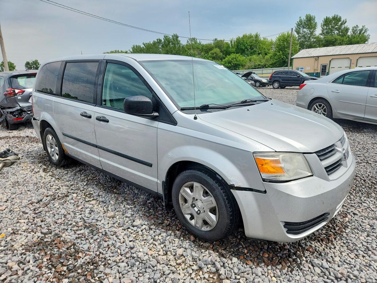 2008 Dodge Grand Caravan Se Серебряный vin: 2D8HN44H08R120153