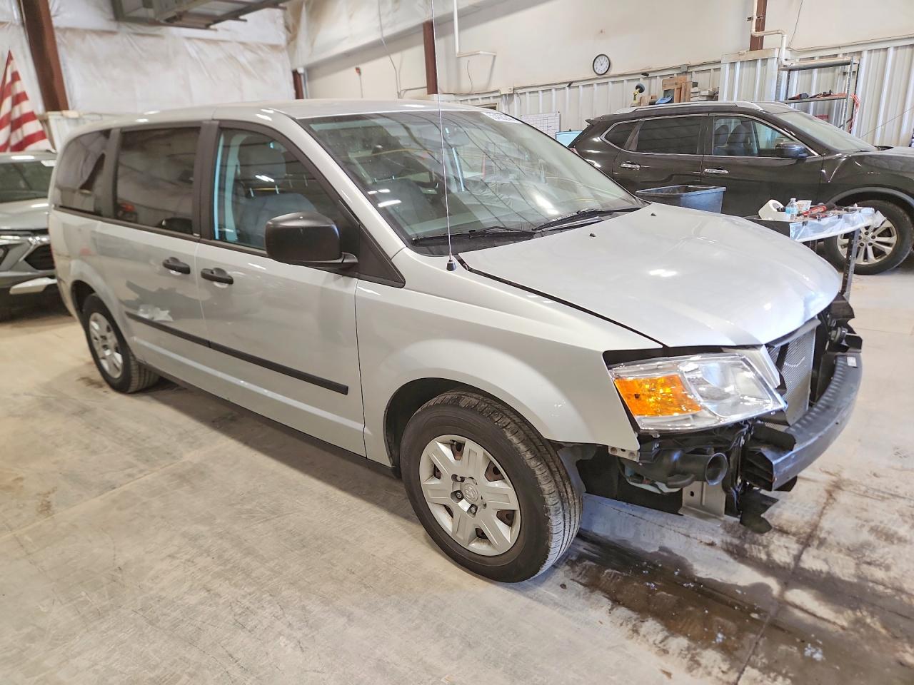 2008 Dodge Grand Caravan Se Silver vin: 2D8HN44H08R720672