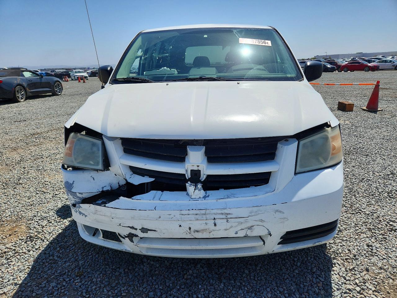 2008 Dodge Caravan White vin: 2D8HN44H18R766172