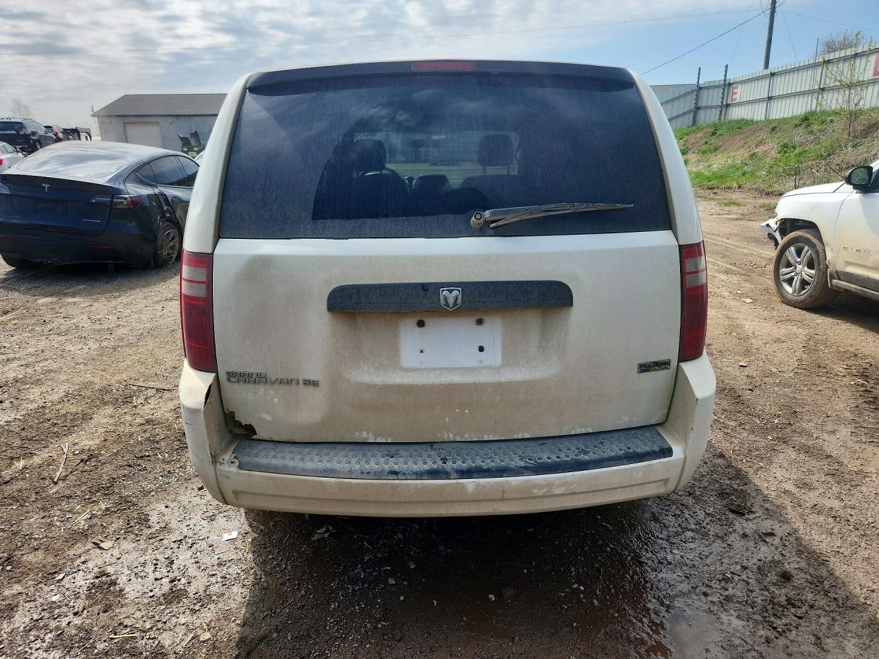 2008 Dodge Grand Caravan Se White vin: 2D8HN44H28R761157