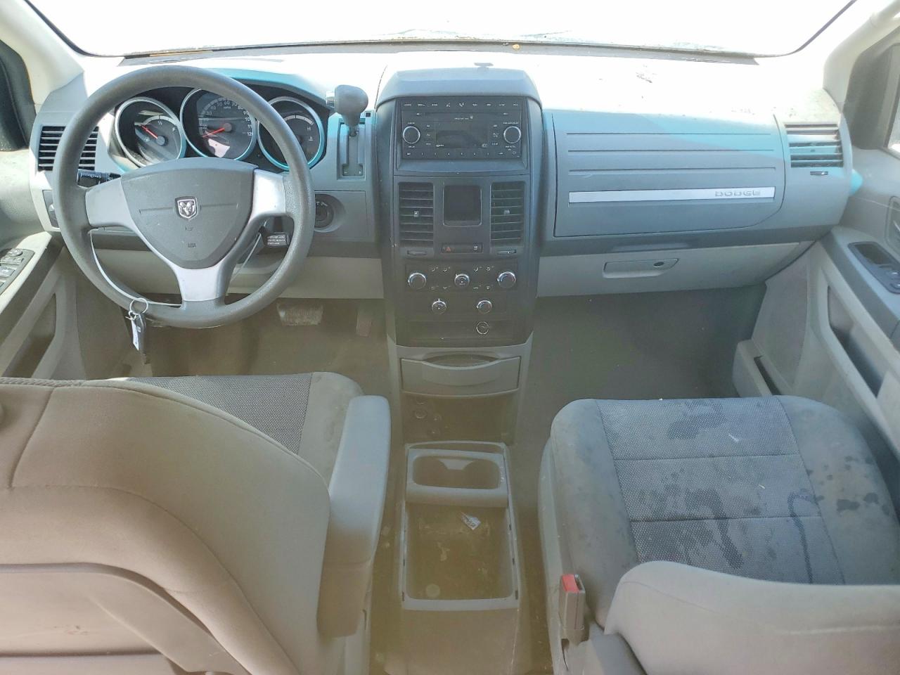 2008 Dodge Grand Caravan Silver vin: 2D8HN44H28R772742