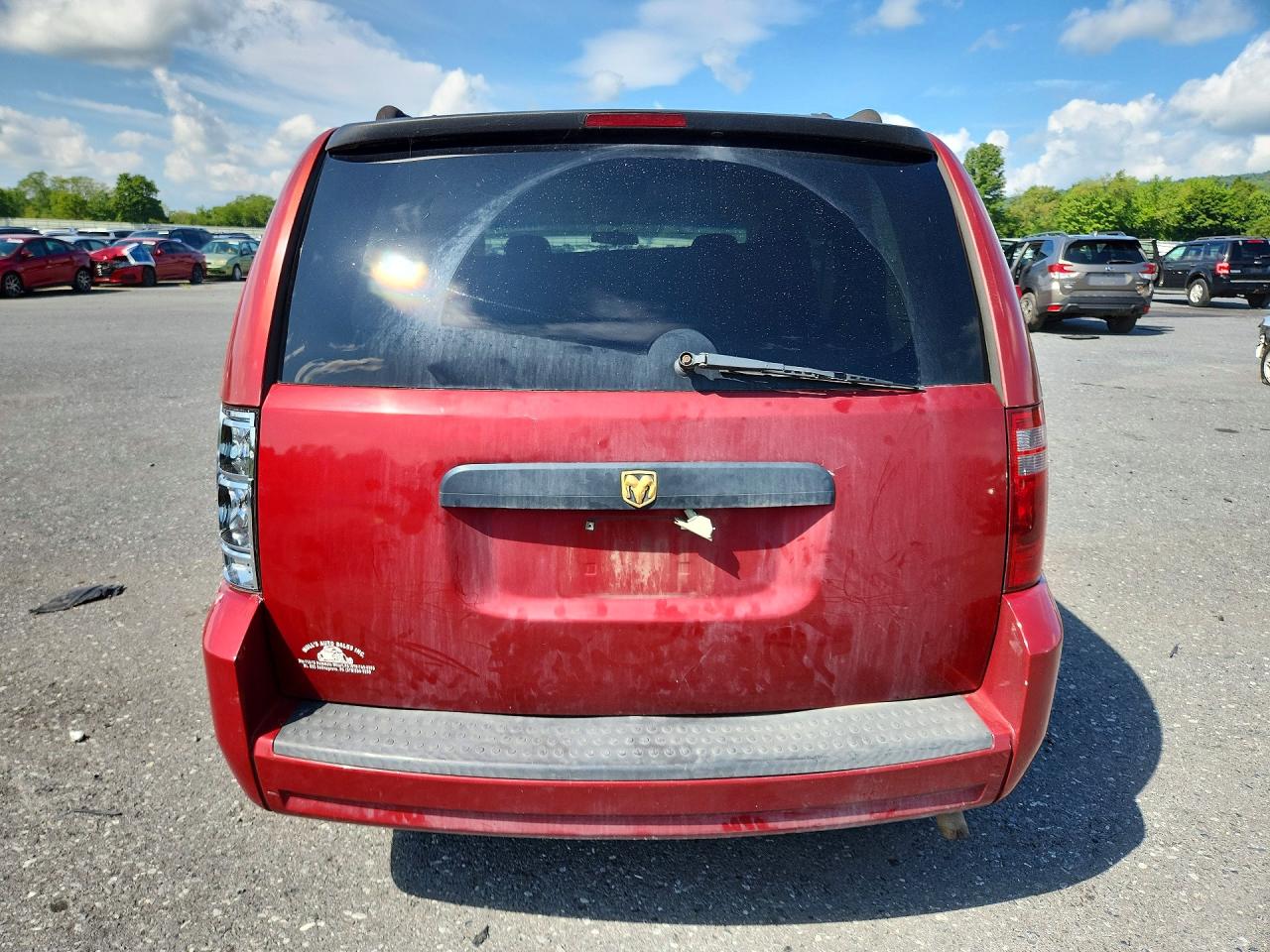 2008 Dodge Grand Caravan Se Maroon vin: 2D8HN44H38R113875