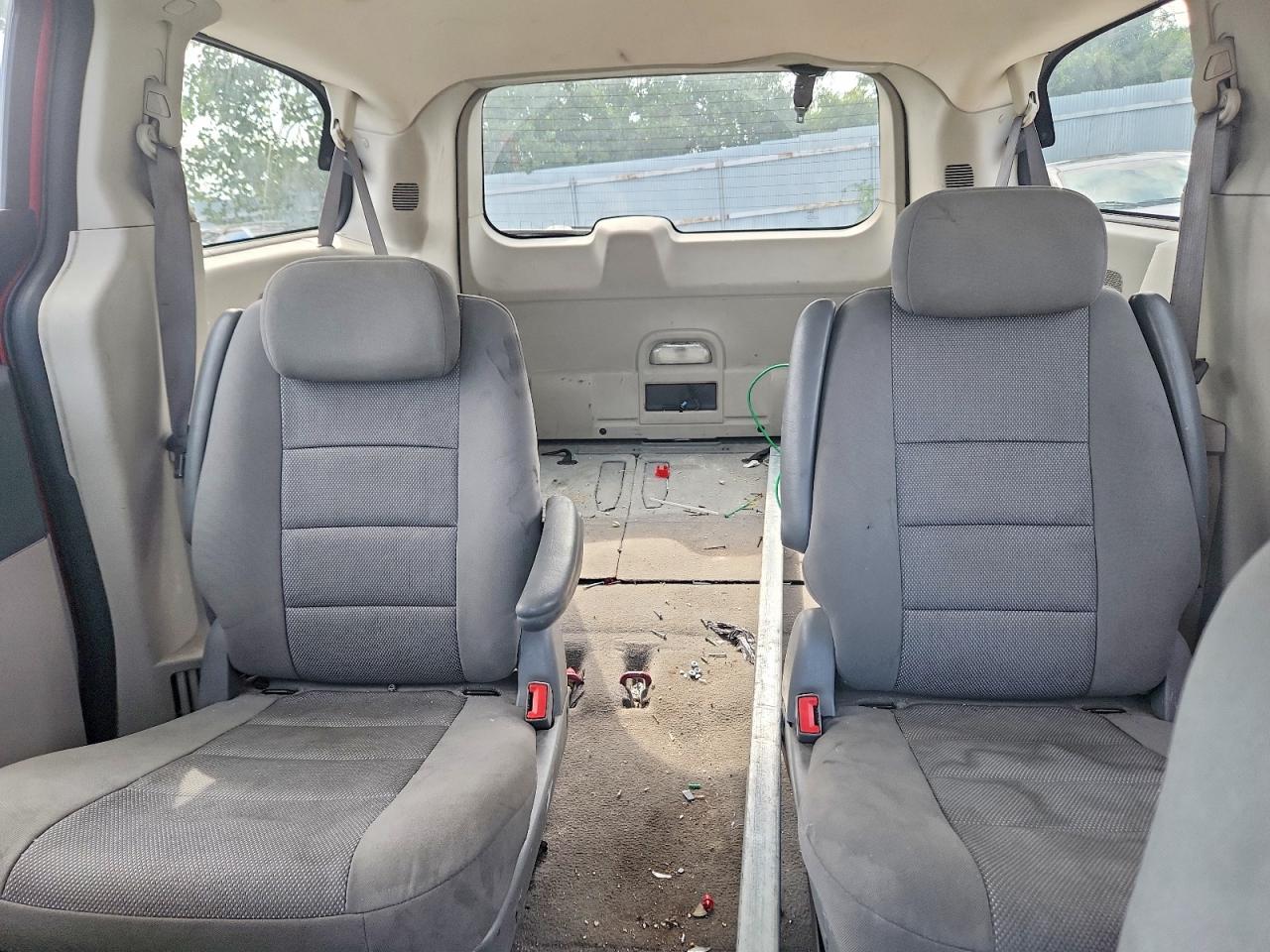 2008 Dodge Grand Caravan Se Red vin: 2D8HN44H58R679665