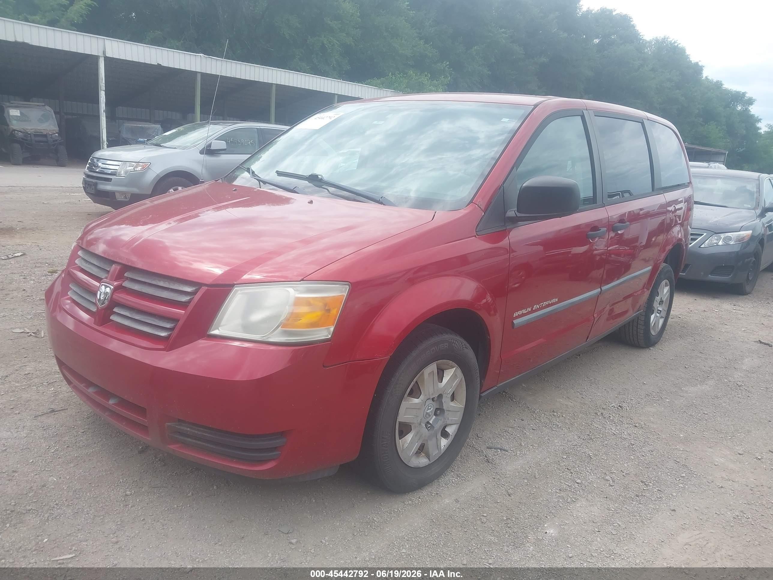 2008 Dodge Grand Caravan Se Red vin: 2D8HN44H68R809453