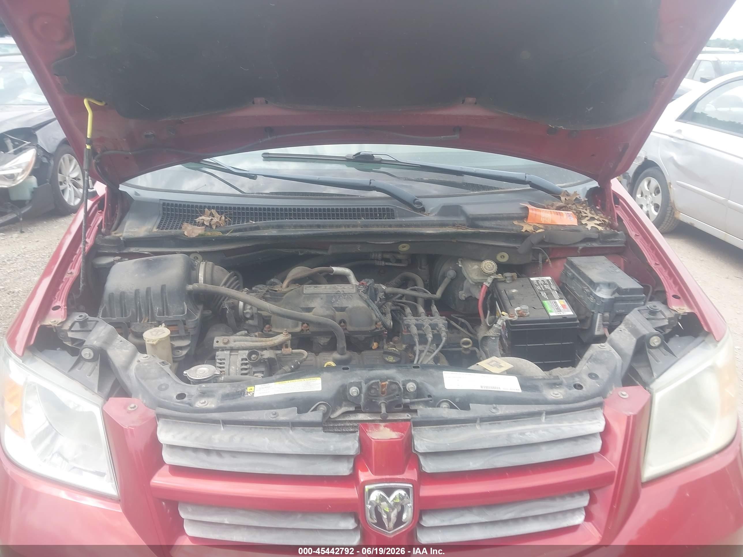 2008 Dodge Grand Caravan Se Red vin: 2D8HN44H68R809453