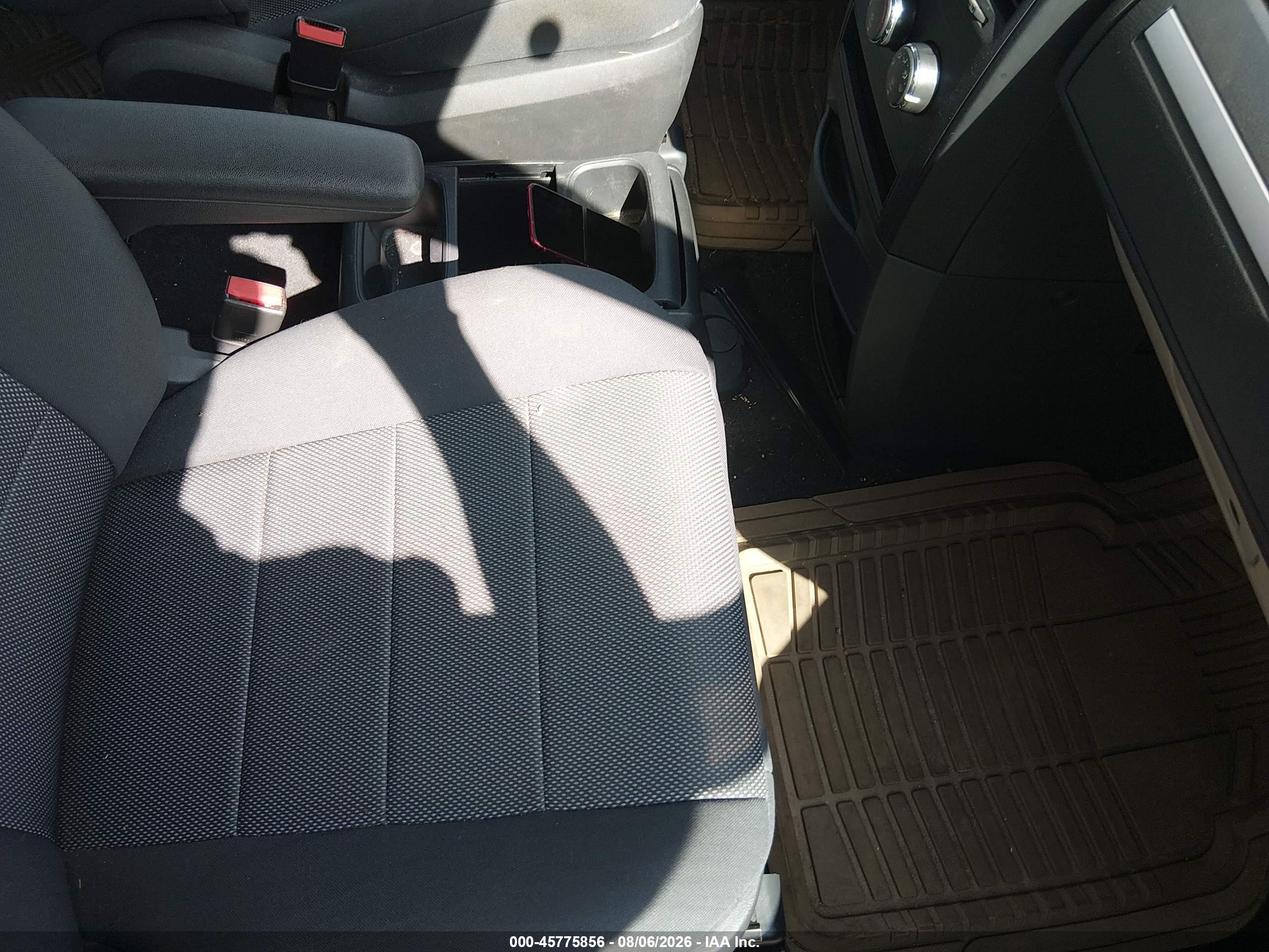 2008 Dodge Grand Caravan Se Tan vin: 2D8HN44H78R793991