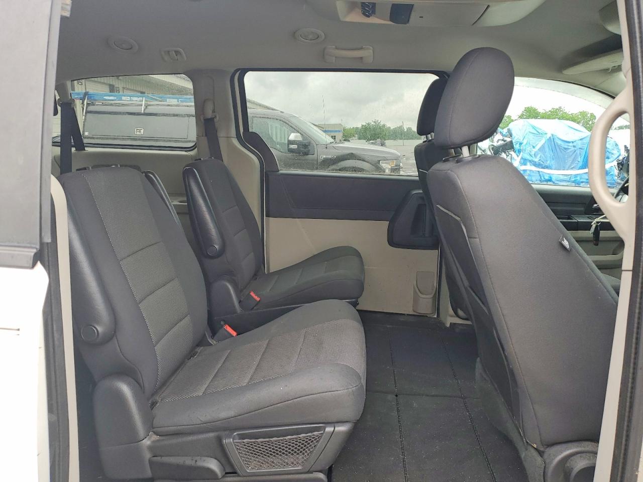 2008 Dodge Grand Caravan Se White vin: 2D8HN44H78R798740