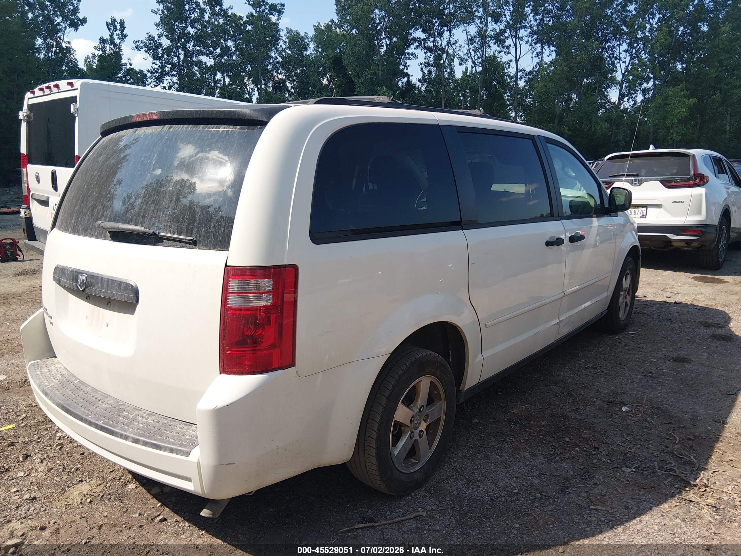 2008 Dodge Grand Caravan Se White vin: 2D8HN44H88R602854