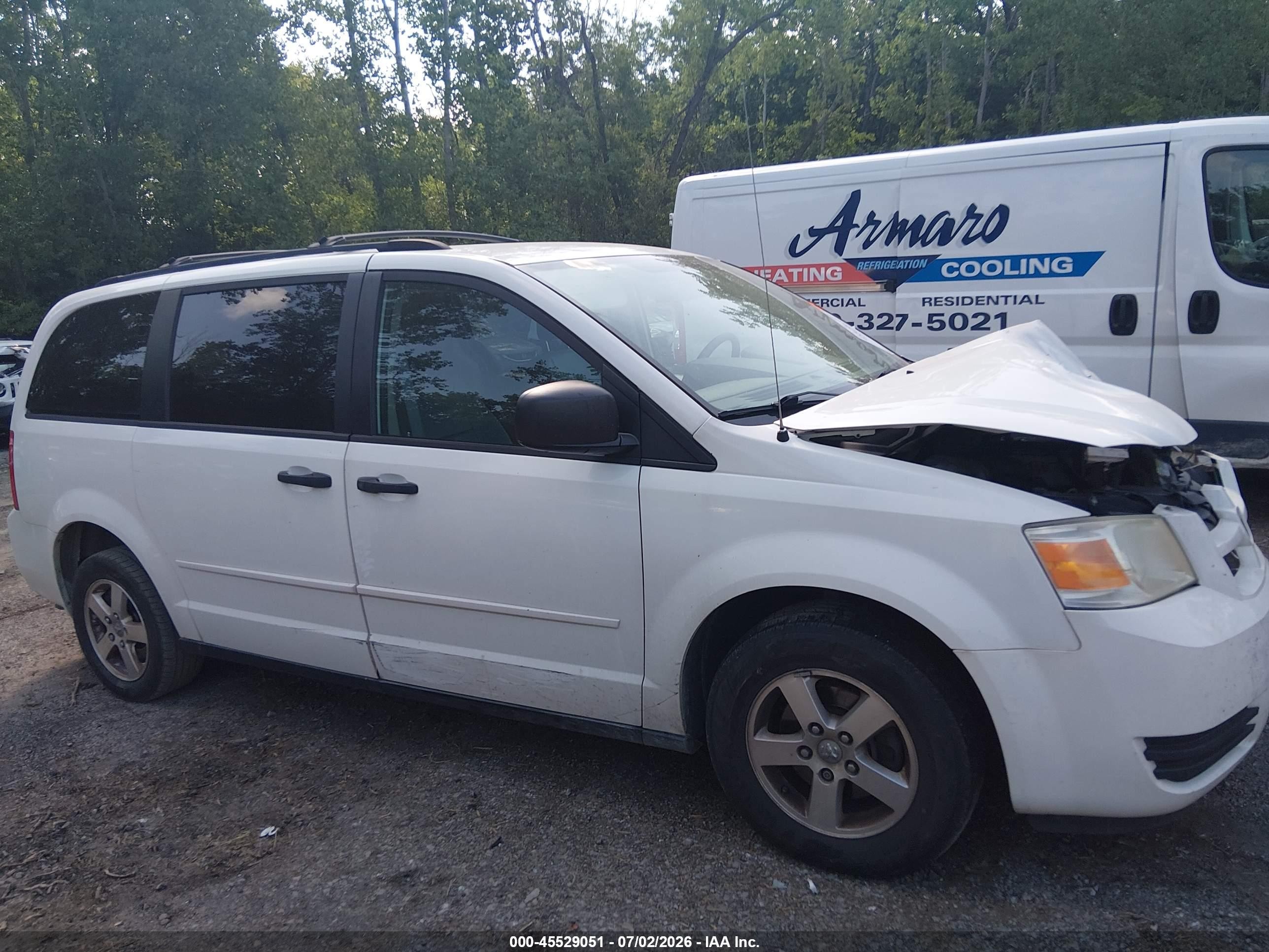 2008 Dodge Grand Caravan Se White vin: 2D8HN44H88R602854