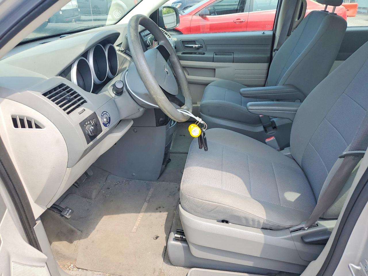 2008 Dodge Grand Caravan Se Silver vin: 2D8HN44H98R706141