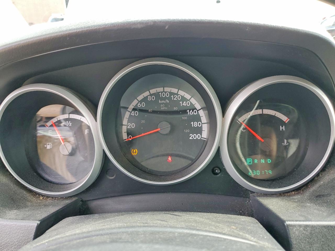 2008 Dodge Grand Caravan Se Серебряный vin: 2D8HN44HX8R152320