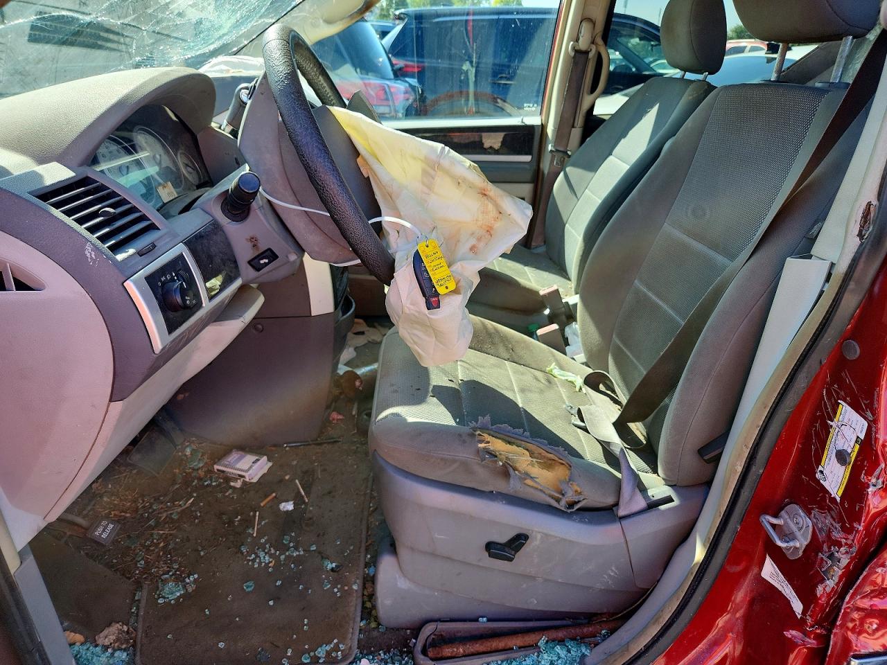 2009 Dodge Grand Caravan Sxt Красный vin: 2D8HN54109R655767