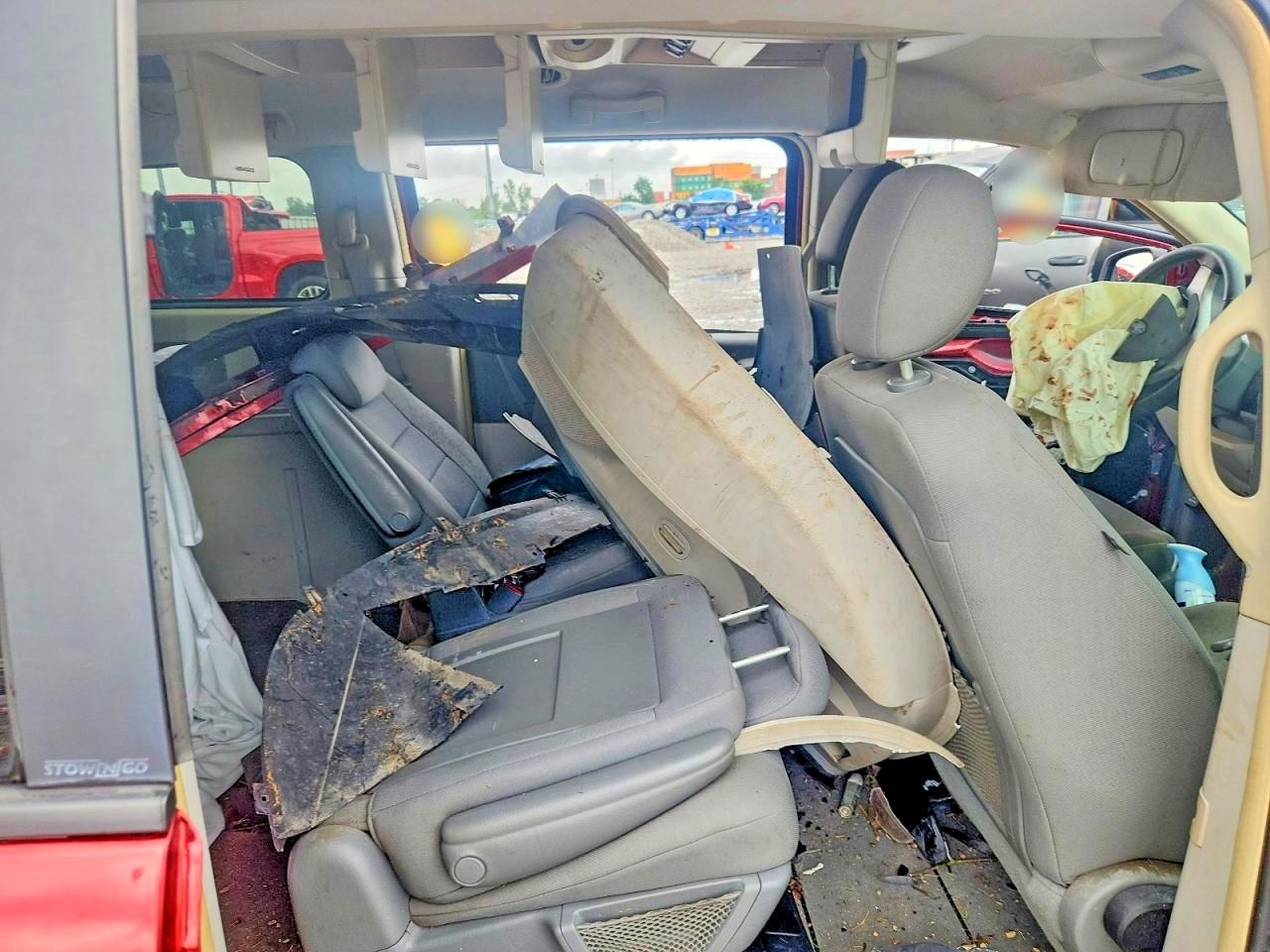2009 Dodge Grand Caravan Sxt Красный vin: 2D8HN54109R655767