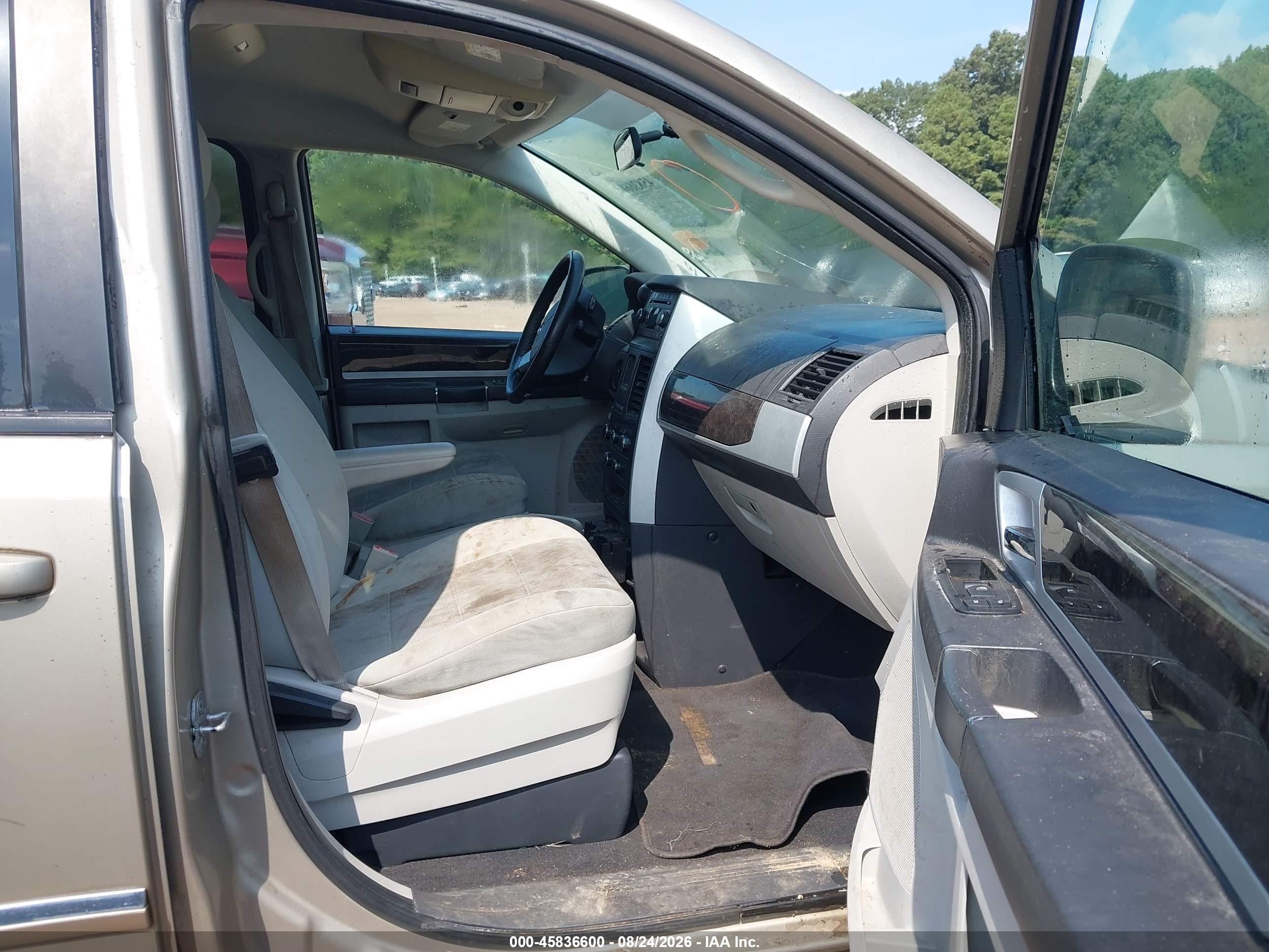 2009 Dodge Grand Caravan Sxt Gold vin: 2D8HN54119R663540