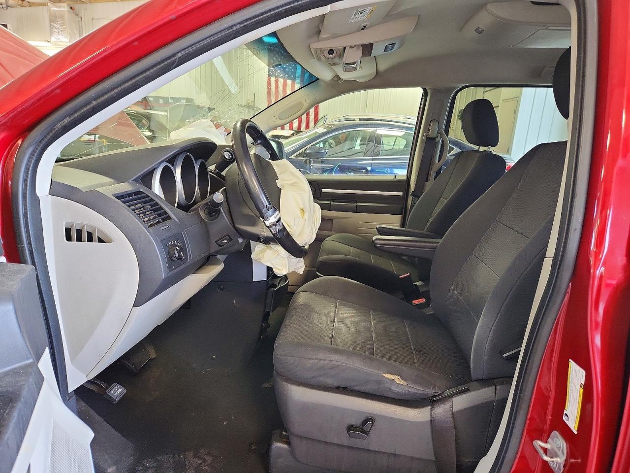2009 Dodge Grand Caravan Sxt Red vin: 2D8HN54139R581423