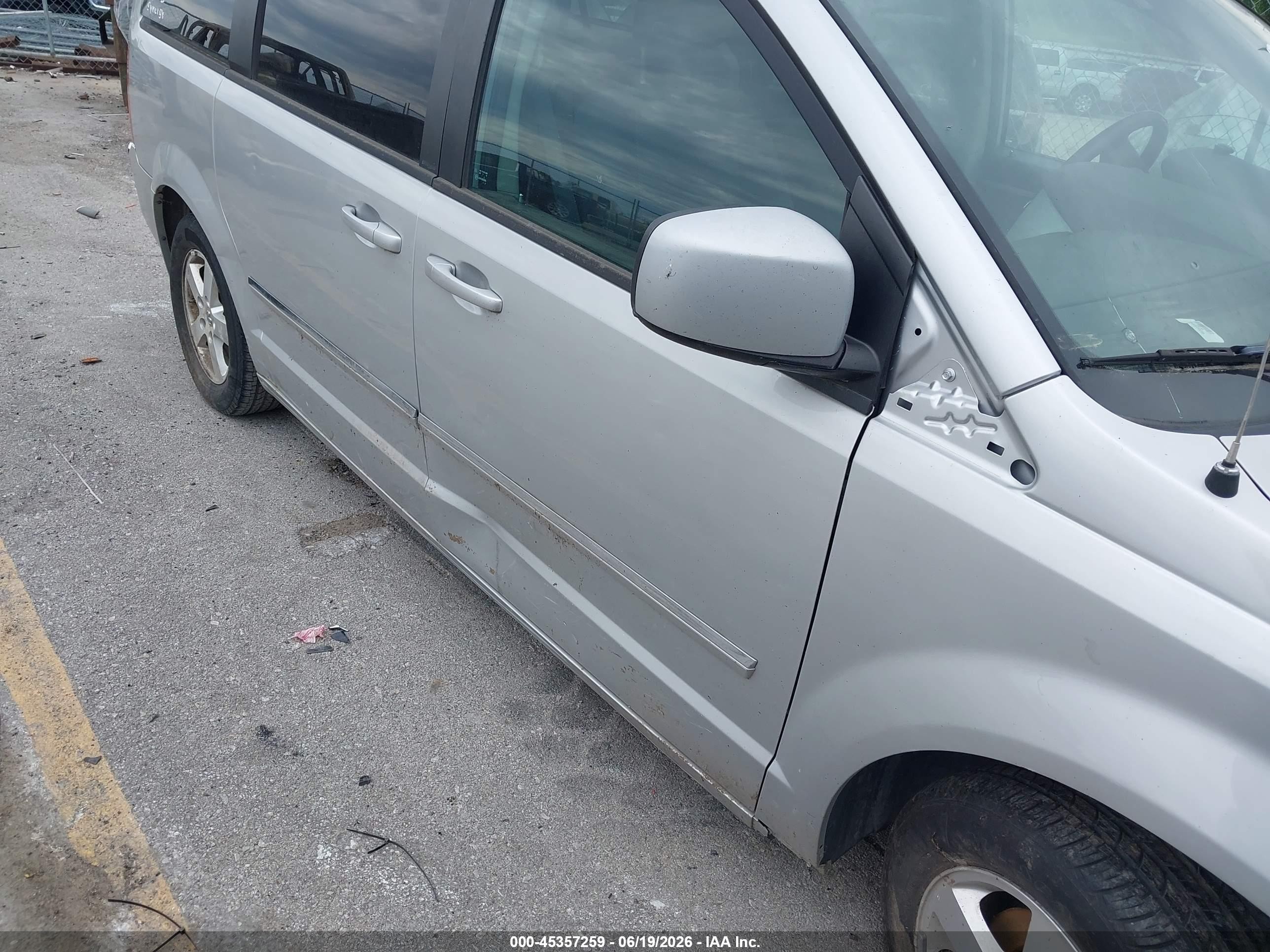 2009 Dodge Grand Caravan Sxt Gray vin: 2D8HN54139R611780
