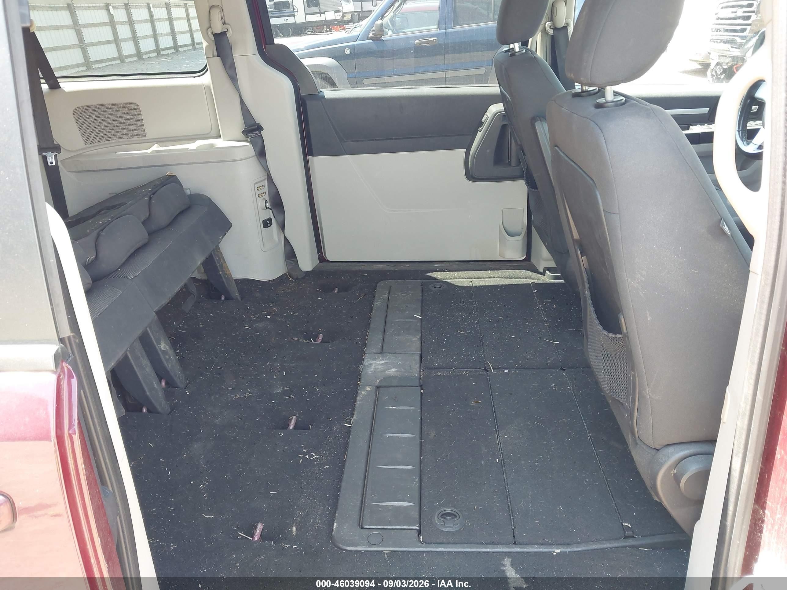 2009 Dodge Grand Caravan Sxt Темно-бордовый vin: 2D8HN54149R597842