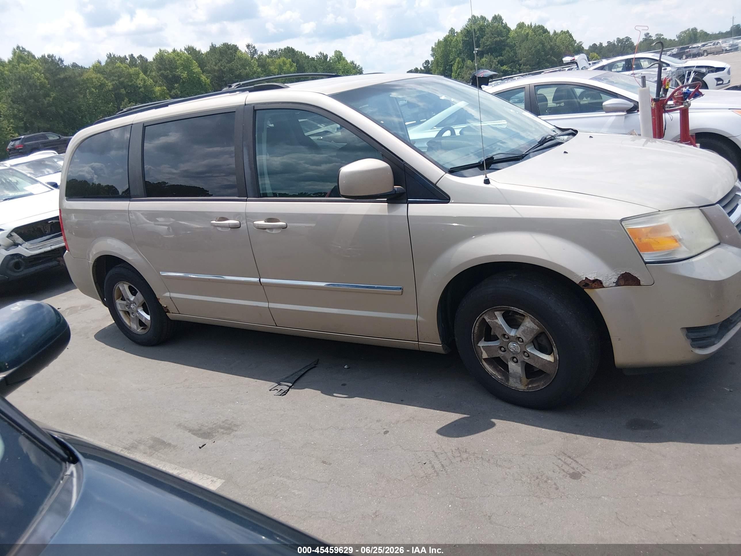 2009 Dodge Grand Caravan Sxt Tan vin: 2D8HN54169R512404