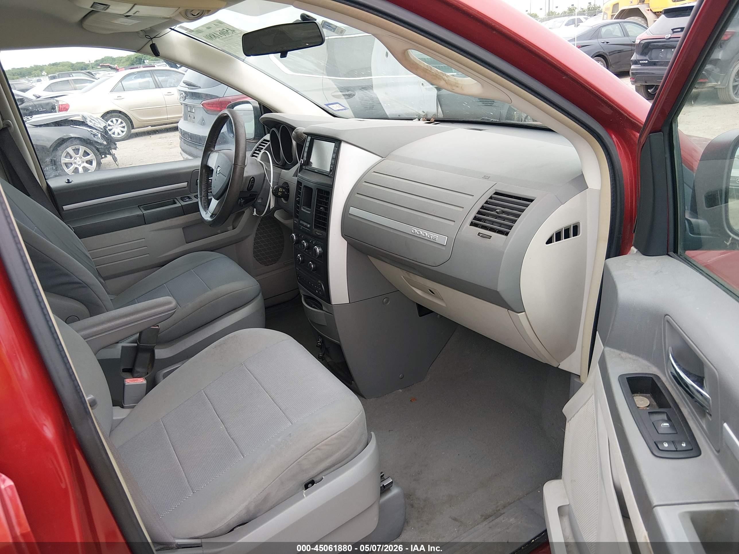 2009 Dodge Grand Caravan Sxt Red vin: 2D8HN54169R519207