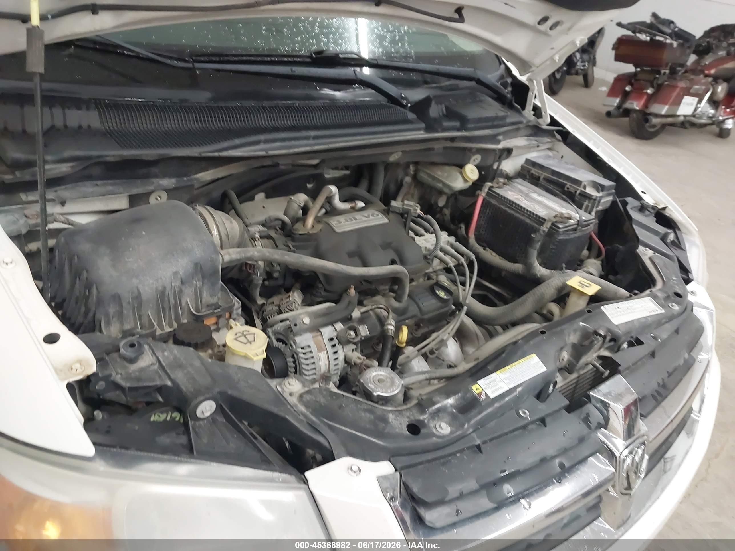 2009 Dodge Grand Caravan Sxt White vin: 2D8HN54169R532720
